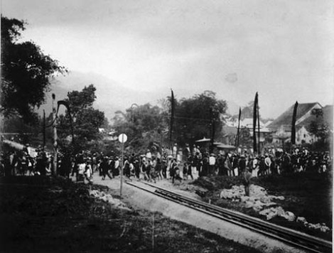 Peresmian jalur kereta api Padang Panjang pertama kali, tahun 1895